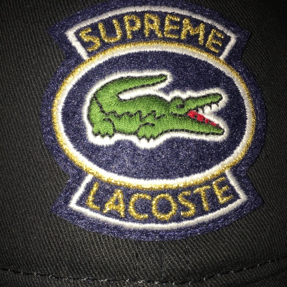 Supreme x Lacoste - Picture 4 of 5